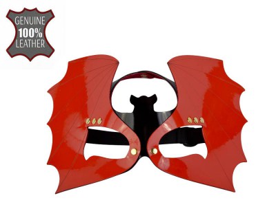 Красно-черная лаковая маска "Летучая мышь"