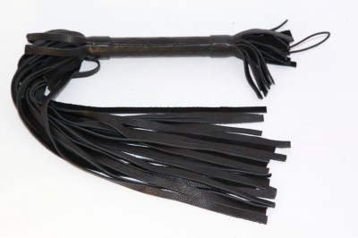 Чёрная плетка из натуральной кожи - 45 см., производитель: БДСМ Арсенал