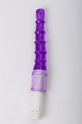 Анальный вибратор фиолетовый ребристый